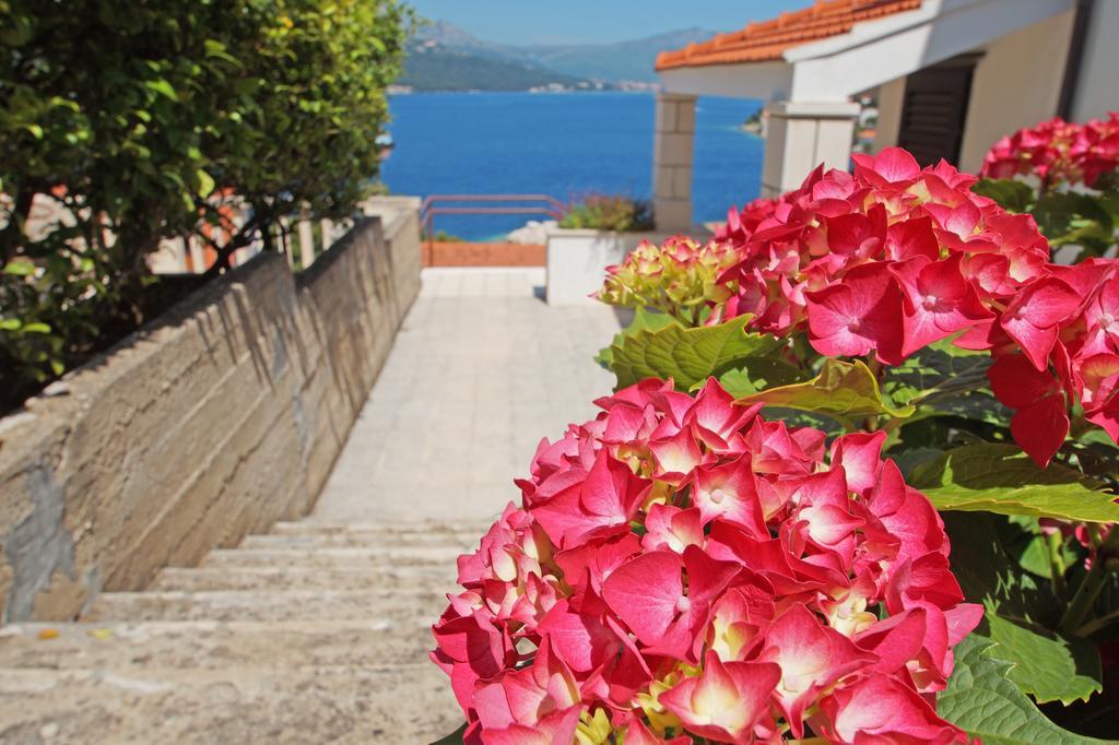 South Island Apartments Korcula Town Luaran gambar